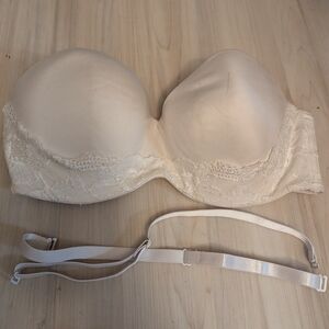 Victoria's Secret Cream Lace Strapless Bra